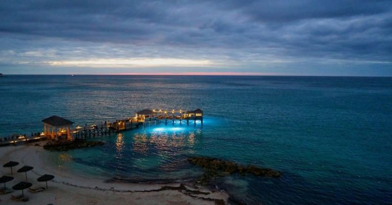 Bahamas - Dock With Cottages